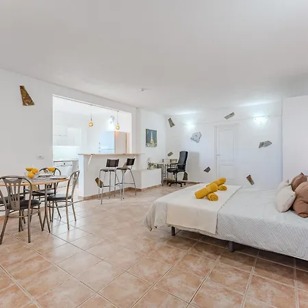 Apartment Grandview 1 *
